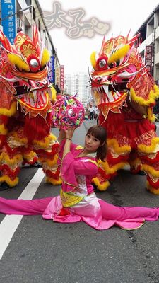 賜財龍