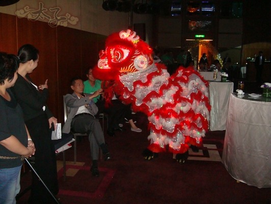 LED獅